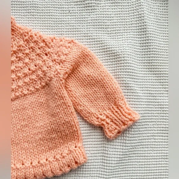 Baby Handmade Knit Sweater with Ribbon Tie. Peach - Size 3-6m - Picture 3 of 10